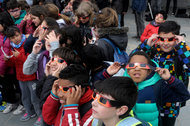 How To Watch The Solar Eclipse With Your Kids – Safely!