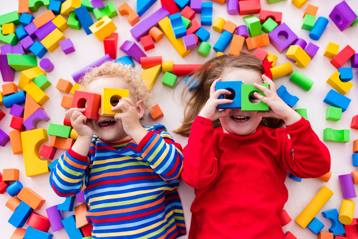Wooden Blocks For Kids: Why Scientists Say They’re Best